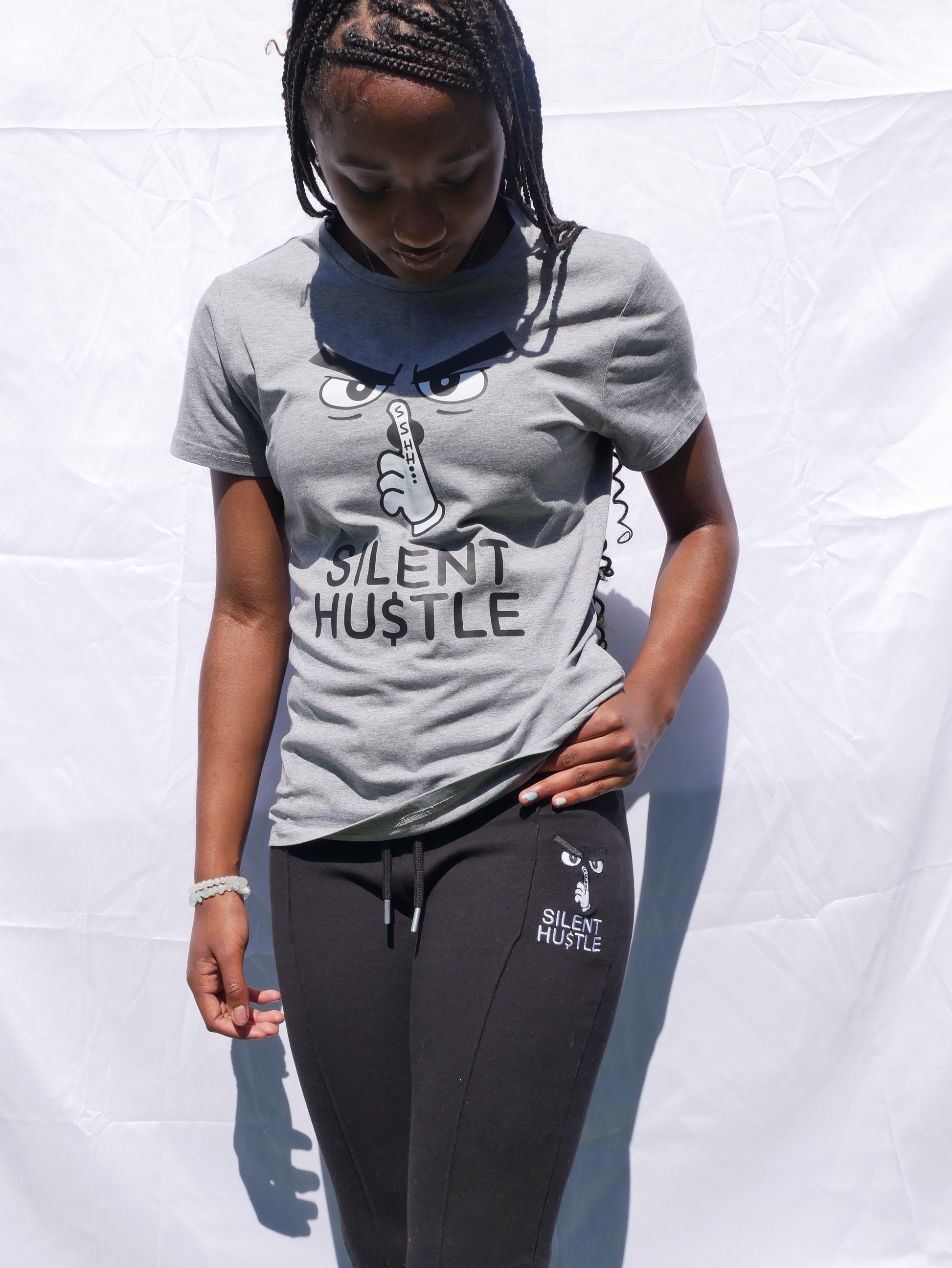 Ladies Iconic Silent Hustle Skinny fit T-shirt image 1